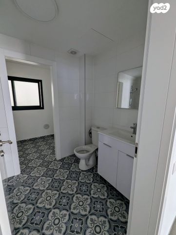 דירה, לויתן 1, חוף הזהב, נתניה