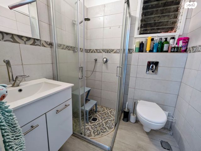 דירה, הנגב 43, רובע ד', אריאל