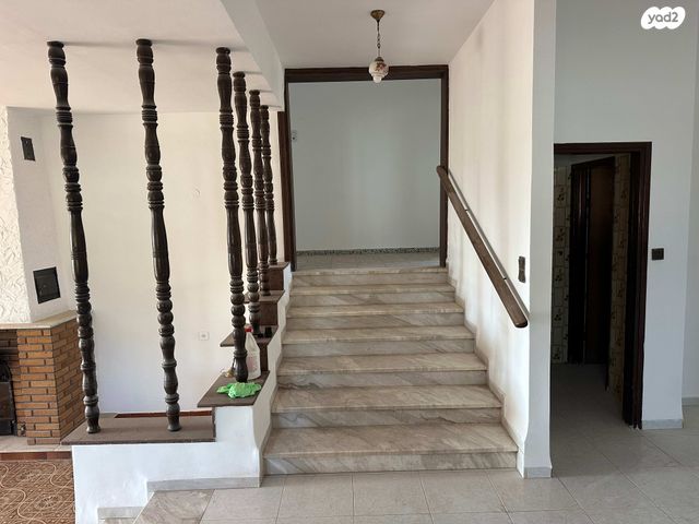 בית פרטי/ קוטג', הראשונים 1, מגדל, מגדל