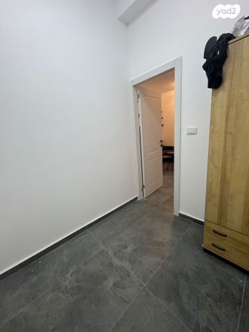 דירת גן, בן יהודה 4, הרצליה, חיפה