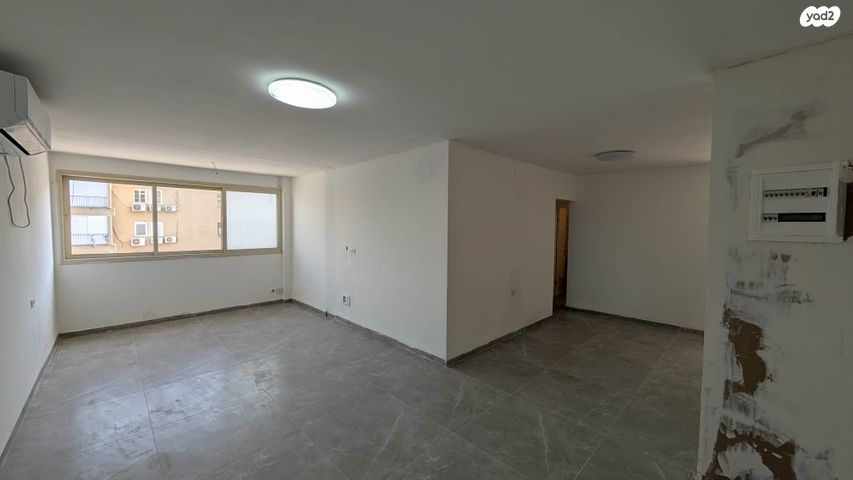 שדרות ההסתדרות 13