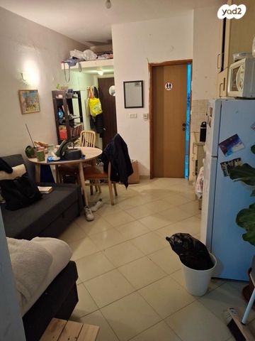 דירה, נקדימון 11, קטמון הישנה, ירושלים