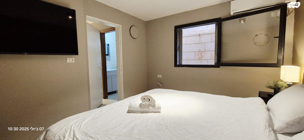 דירת גן, יקינטון 11, גבע בנימין, אדם - גבע בנימין