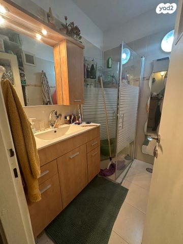 דירה, אהרון צייטלין, קרית חיים מזרחית, חיפה