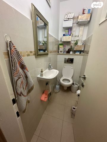 דירה, אהרון צייטלין, קרית חיים מזרחית, חיפה