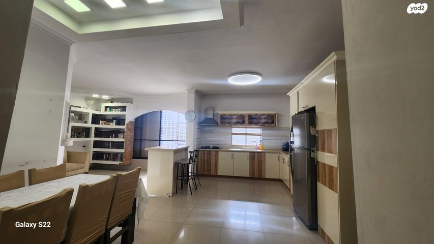 דירה, י.ל. פרץ, אברמסקי, קרית אתא