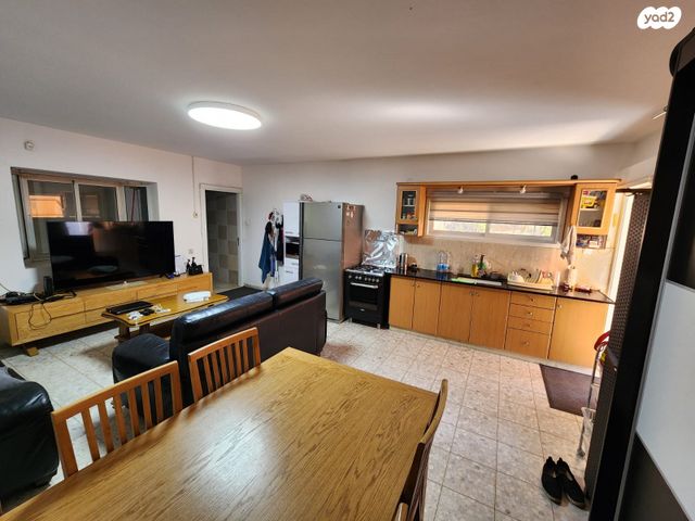 בית פרטי/ קוטג', חדרה