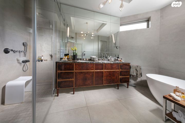 בית פרטי/ קוטג', רמת אפעל, רמת גן