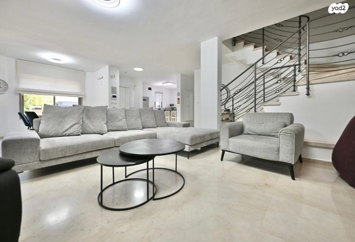 בית פרטי/ קוטג', מקוב, רחובות