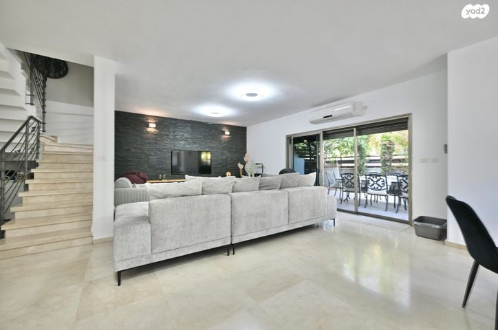 בית פרטי/ קוטג', מקוב, רחובות