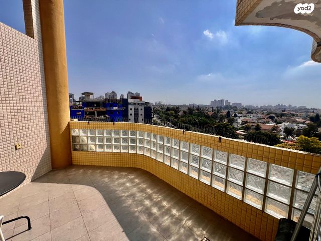 חנה ומיכאל לוין 22