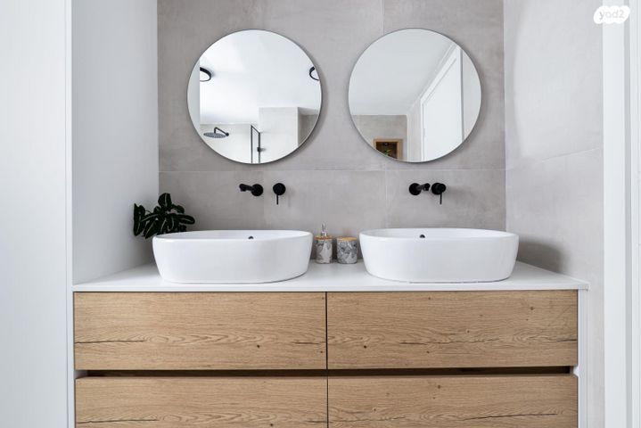 דירה, דודו דותן, עיר ימים, נתניה