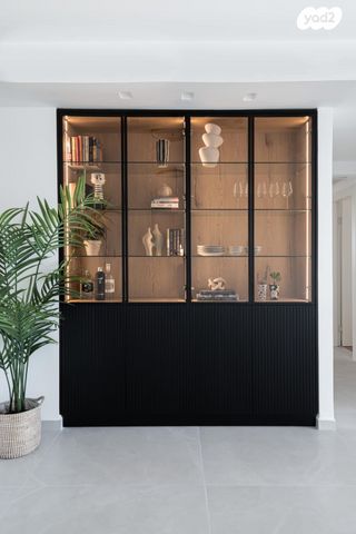 דירה, דודו דותן, עיר ימים, נתניה