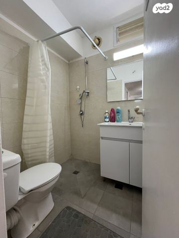 דירה, יהודה בורלא, רמות רמז, חיפה