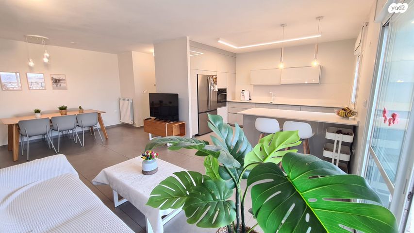 דירה, צביה ויצחק, גילה, ירושלים