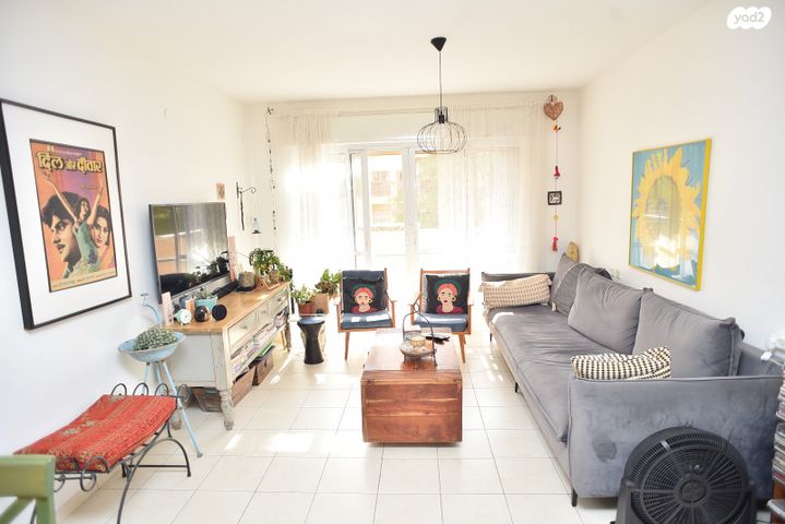 גדרה הצעירה