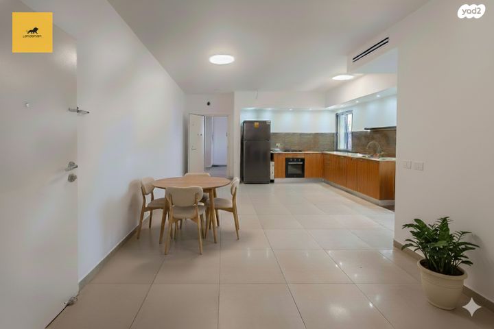 דירה, הערבה, גבעת טל, אלפי מנשה