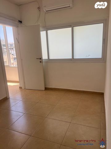 דירה, אלוף שמחוני 5, הפועל המזרחי ג', שיכון ג', בני ברק