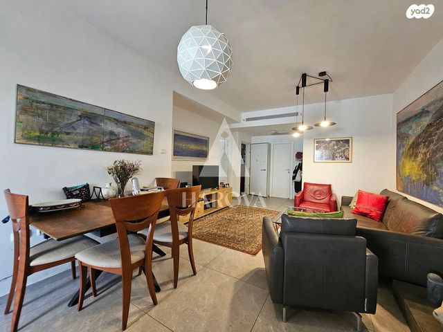 שמואל ירחינאי 