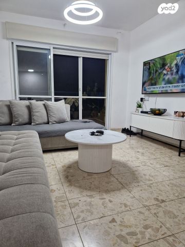 דירה, הרדוף, נאות כרמל, טירת כרמל