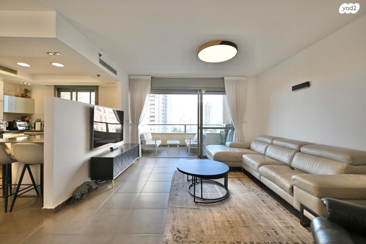 דירה, יצחק רבין, פסגת אונו, קרית אונו