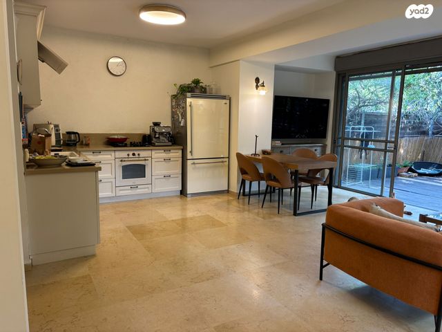 דירת גן, רמז, קרית בורוכוב, רמת גן