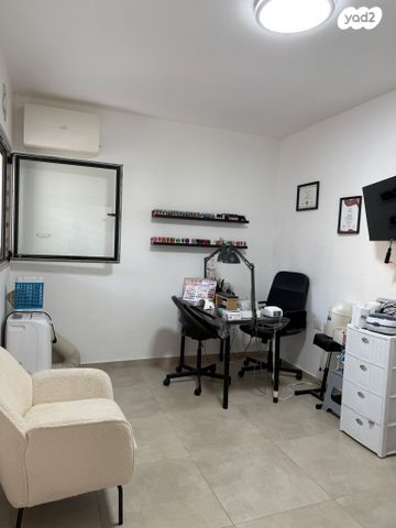 דירה, שבט אפרים, אחיסמך, לוד