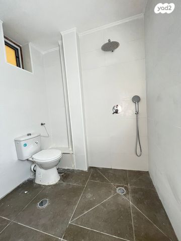 דירה, רבקה ומרדכי גובר, וייצמן, קרית מלאכי