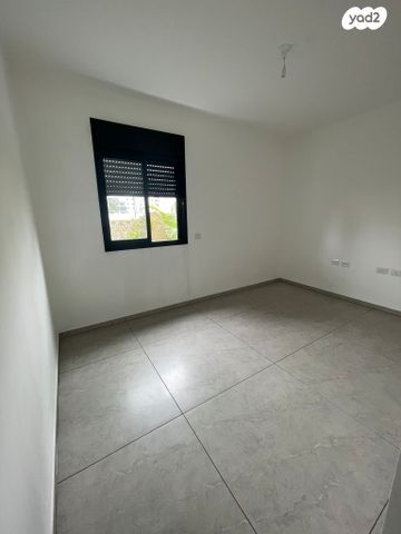 דירת גן, עיר היין, אשקלון