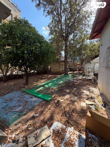 בית פרטי/ קוטג', ויסוקר, קרית אליעזר פרי, פתח תקווה