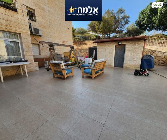 דירת גן, מצפה נבו, מצפה נבו, מעלה אדומים