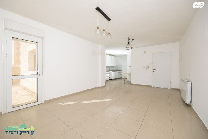 דירה, שמחת כהן, חומת שמואל, הר חומה, ירושלים