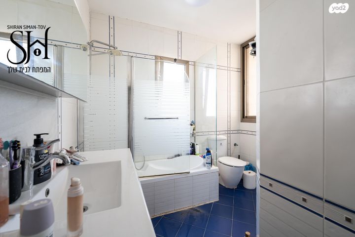 גג/ פנטהאוז, קרית אילון, חולון