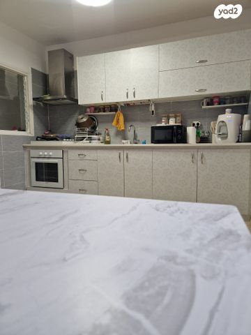 דירה, הרדוף, נאות כרמל, טירת כרמל