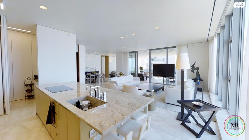 גג/ פנטהאוז, ניסים אלוני 5, צמרות איילון, פארק צמרת, תל אביב יפו