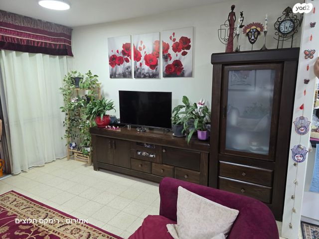 דו משפחתי, שיאון 1, חדשה, בני יהודה