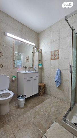 טריפלקס, קרית ביאליק