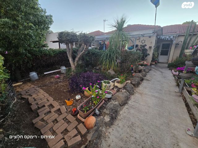 דו משפחתי, שיאון 1, חדשה, בני יהודה