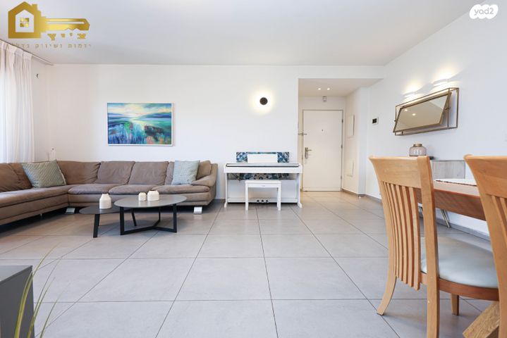 דירה, פסגת אונו, קרית אונו