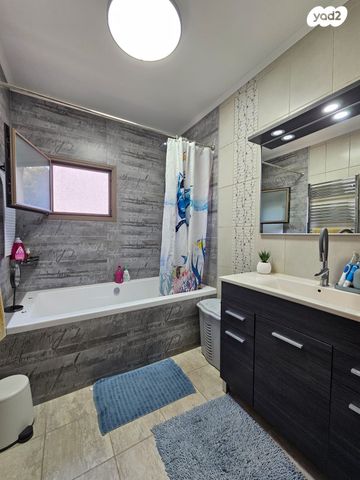 דו משפחתי, ירדן, סביונים, מעלות תרשיחא