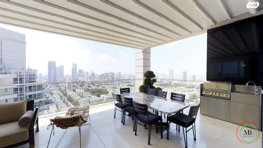 גג/ פנטהאוז, ניסים אלוני 5, צמרות איילון, פארק צמרת, תל אביב יפו