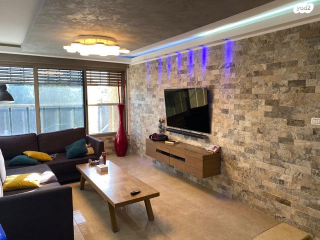 גג/ פנטהאוז, קרית חיים מזרחית, חיפה