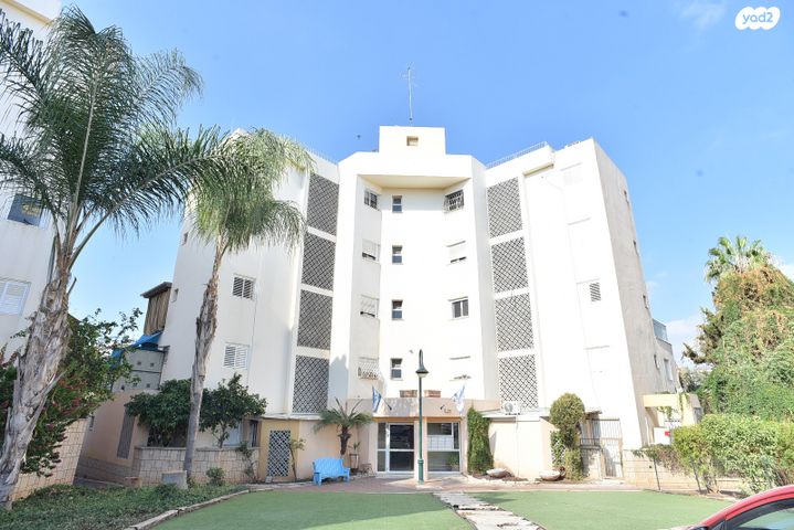 דירה, גדרה הצעירה, גדרה