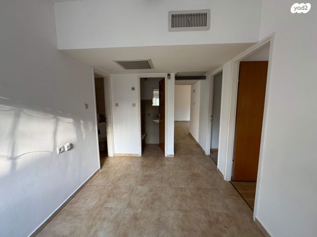 דירה, רבקה גובר, לב הפארק, רעננה