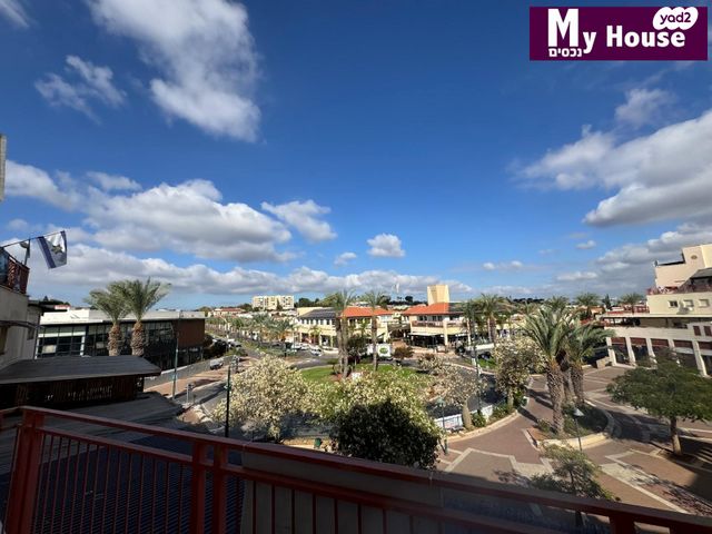 גדרה הצעירה