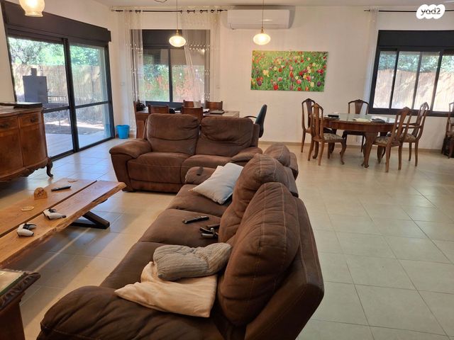 בית פרטי/ קוטג', כפר בלום