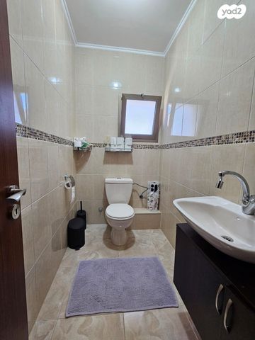 דו משפחתי, ירדן, סביונים, מעלות תרשיחא