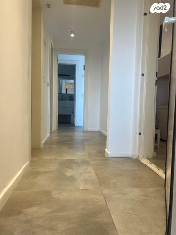 דירה, כנפי נשרים, תל יהודה, רמת גן