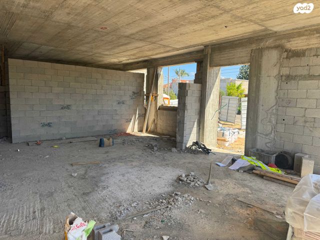 בית פרטי/ קוטג', תל חי, נאות הפרחים, גן יבנה