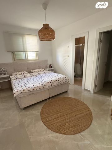 דירה, קלמן פורת, רמות הרכס, באר שבע